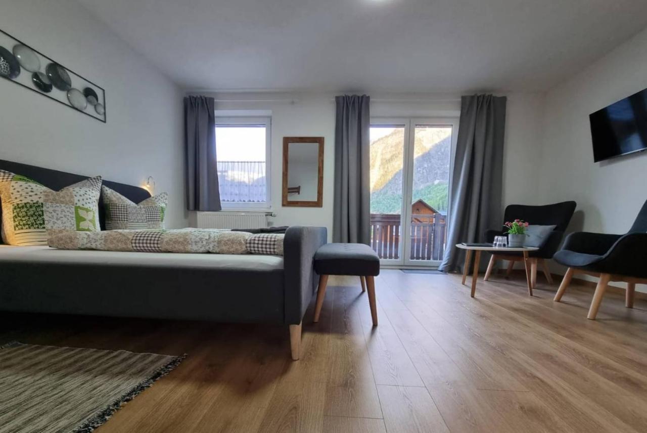 Pension Bergfried ฮัลล์สตัทท์ ภายนอก รูปภาพ