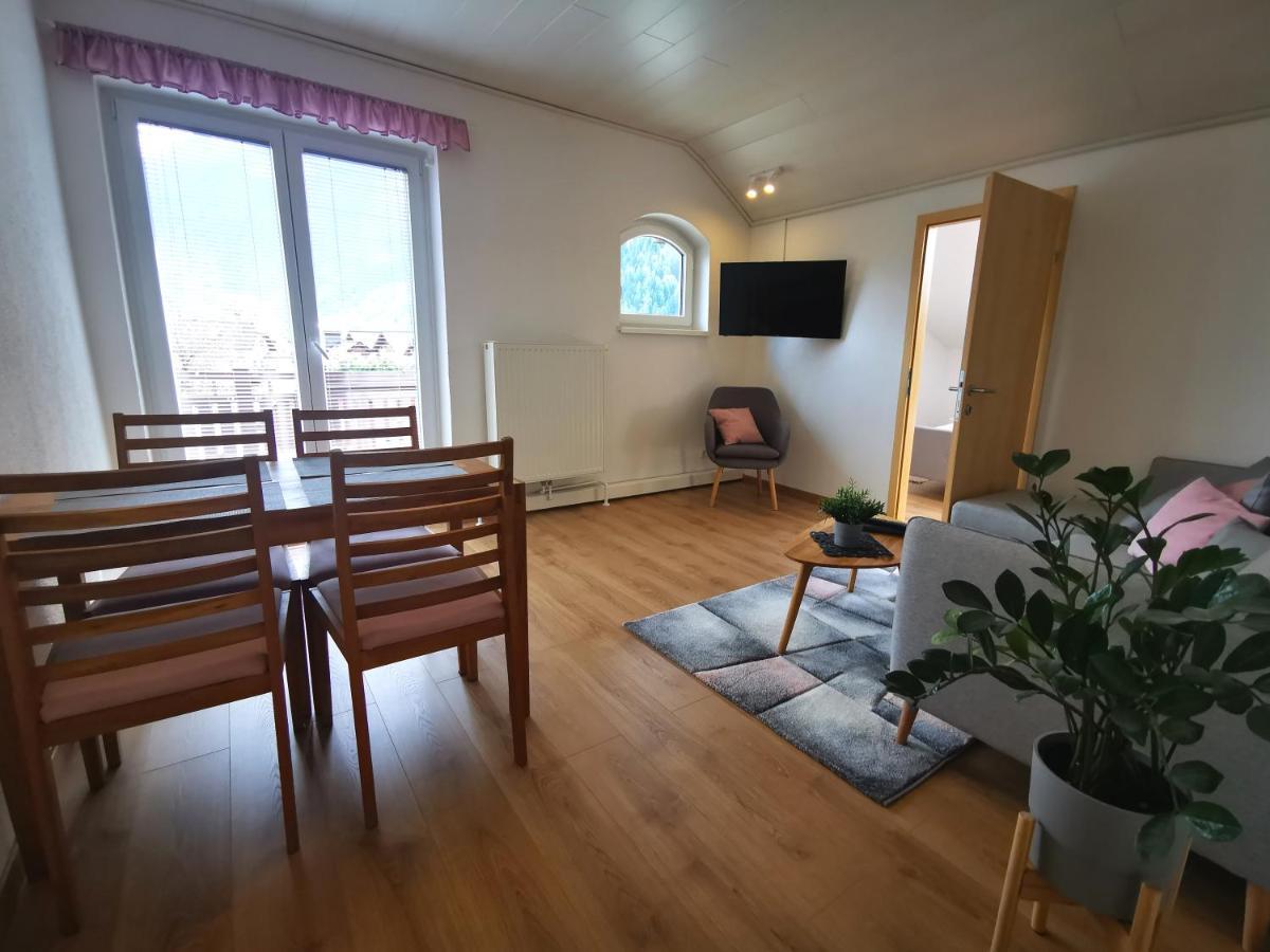 Pension Bergfried ฮัลล์สตัทท์ ภายนอก รูปภาพ